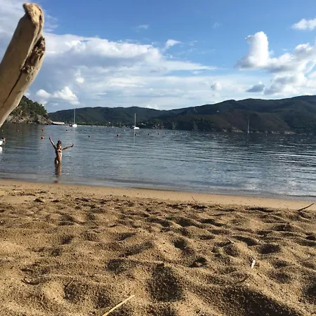 Galenzana شقة مارينا دي كامبو